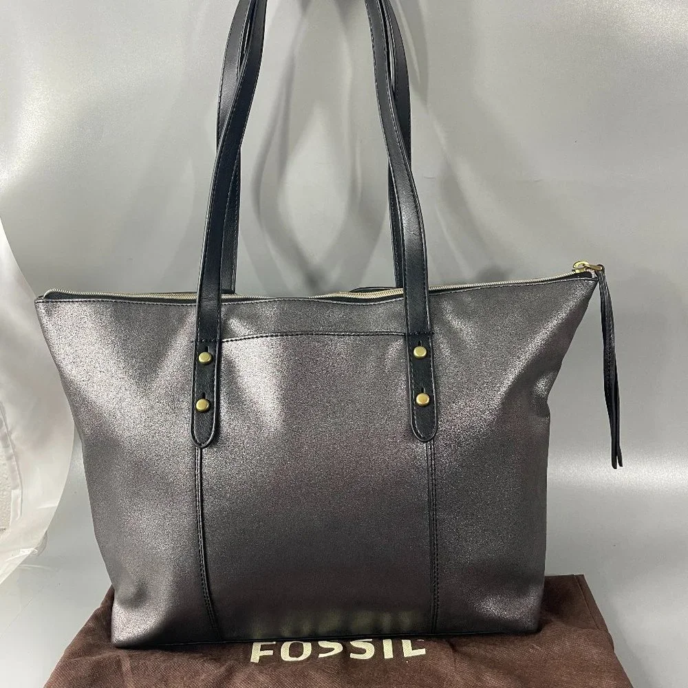 Fossil Silver-Gray Sparkly Tote Bag - Picture 5 of 15
